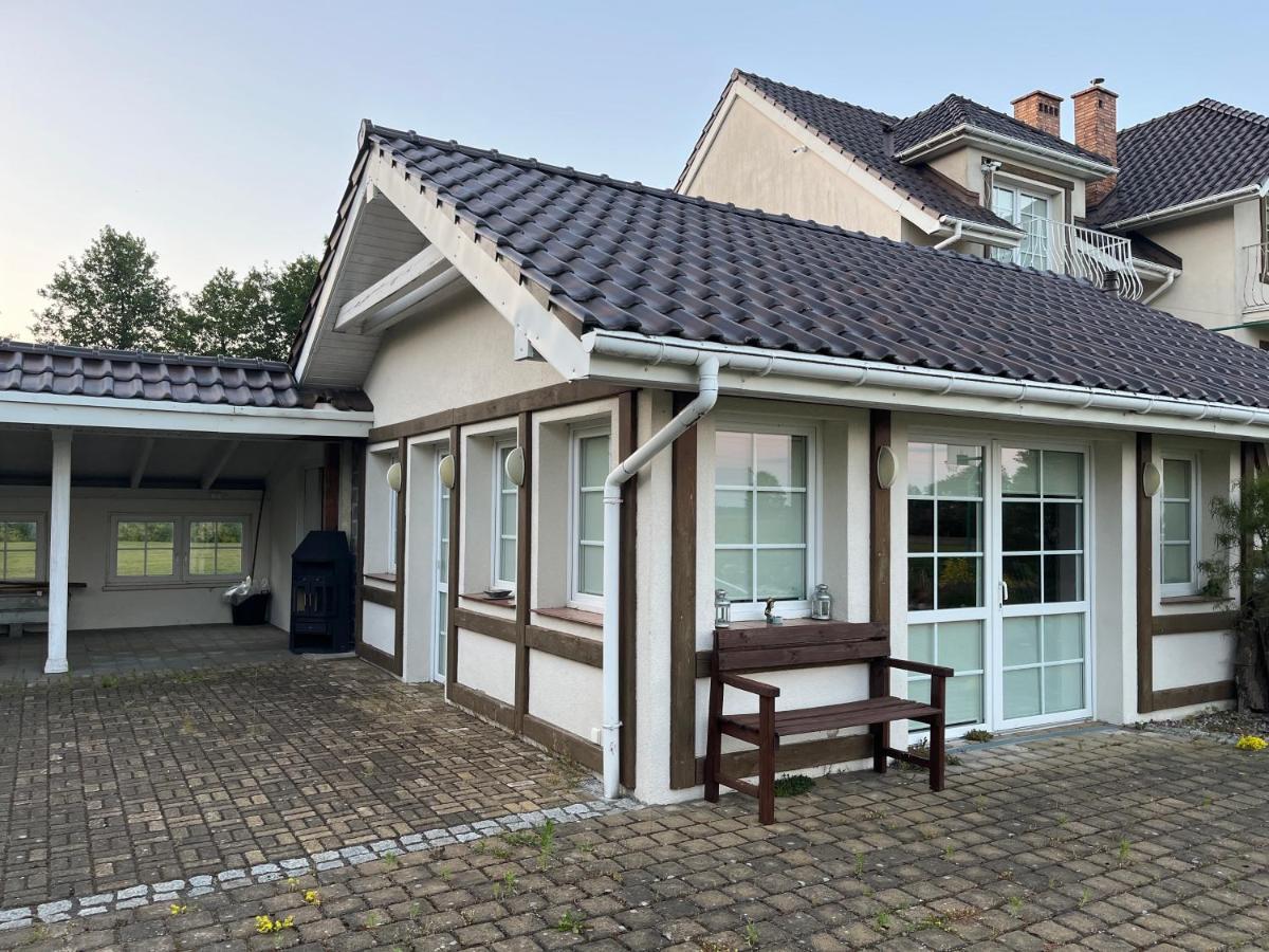 Vila Koja Karwienskie Bloto Drugie Exteriér fotografie